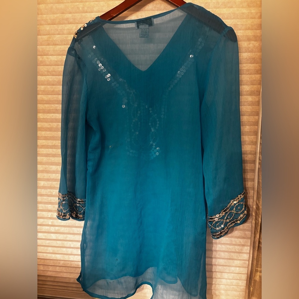 JMB Signature blue sheer cover-up top w/ silver sequins- size large - Picture 5 of 6